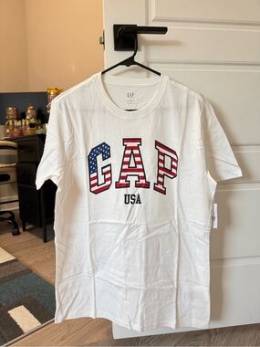 GAP White Tee with Red, White & Blue Flag Logo